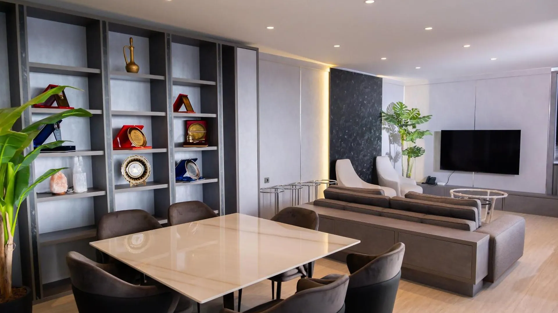 Alion Hotel Измир